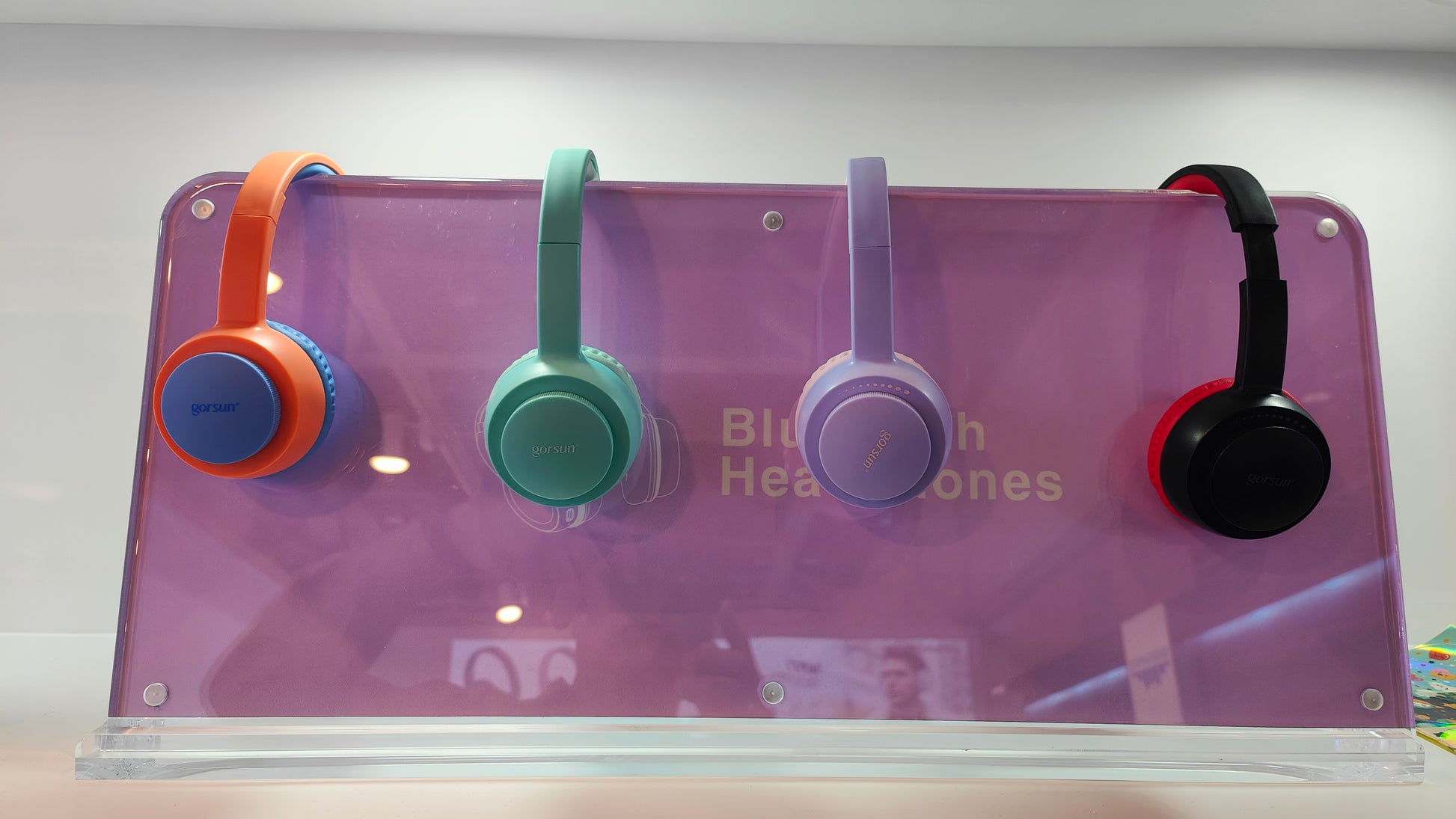 Kids headphones
