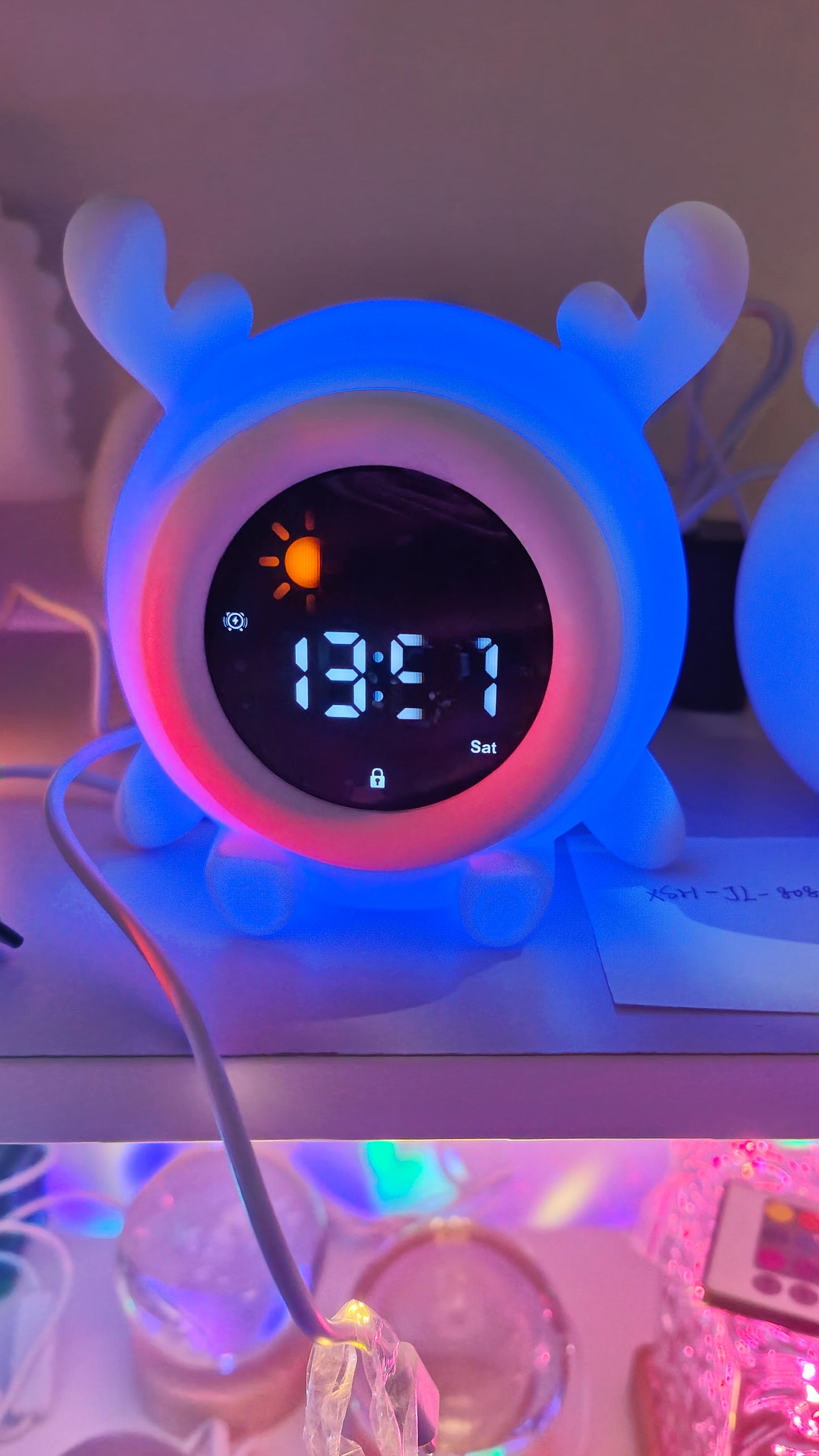Kids clock radio